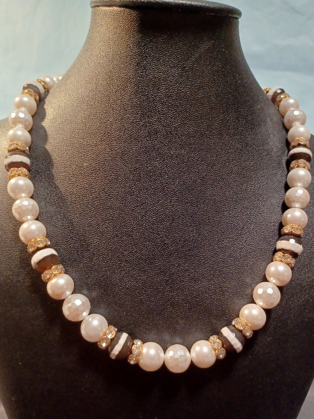 Dreamy Pearls & Striped Tibetan Agate Necklace